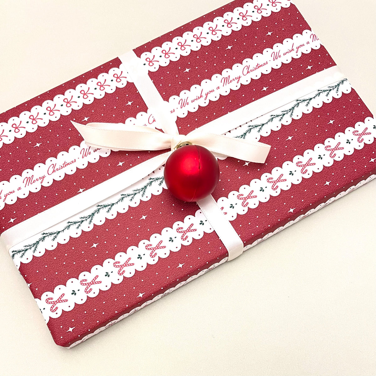 Mini Christmas Bauble Embellishment (3cm)