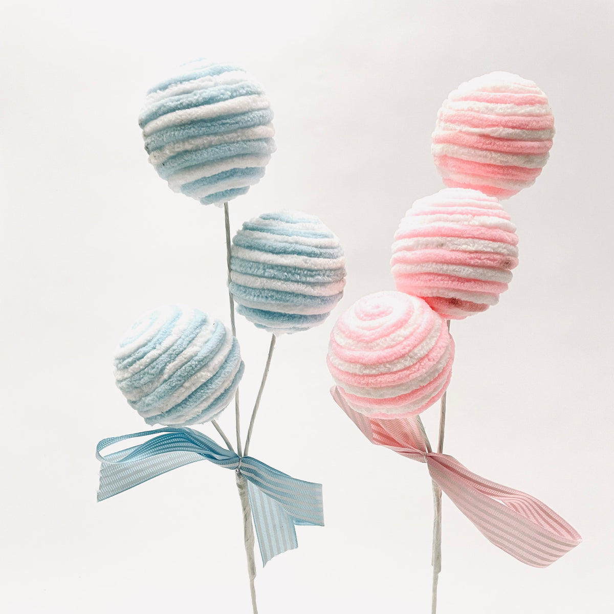 Striped 3-Ball Pick