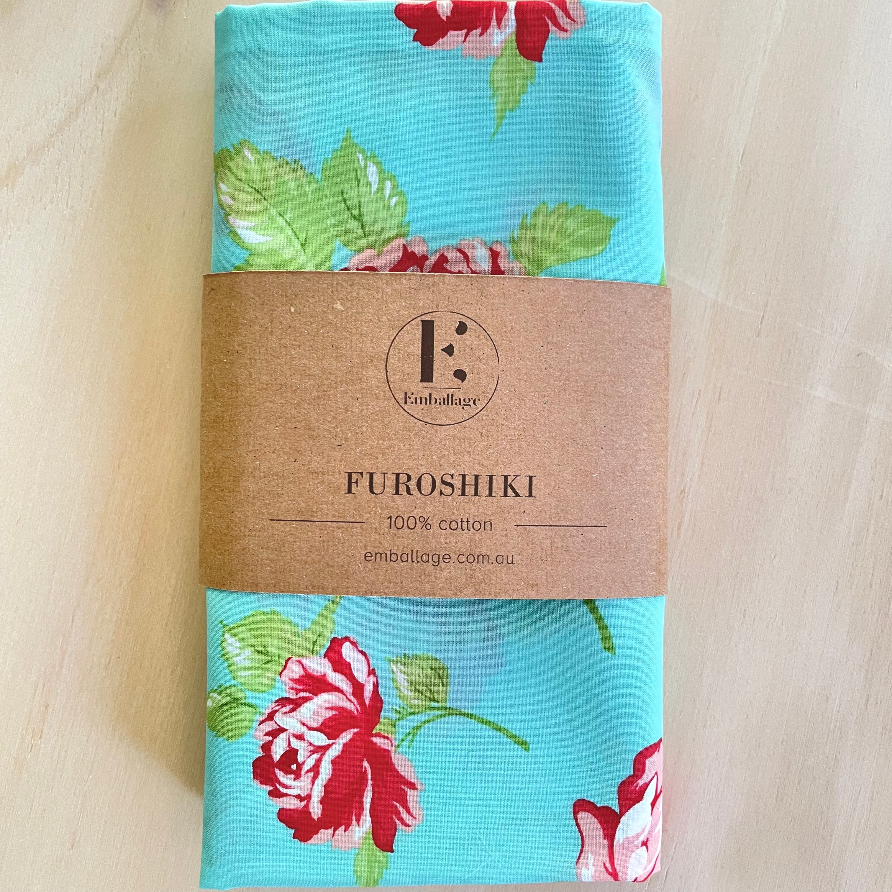 Smitten - Reusable Fabric Gift Wrap
